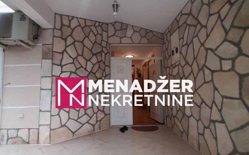 KUĆA 450m2-GORICA