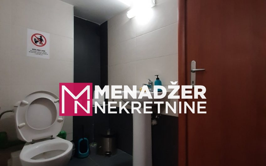 POSLOVNI PROSTOR 93m2-VEZIROV MOST