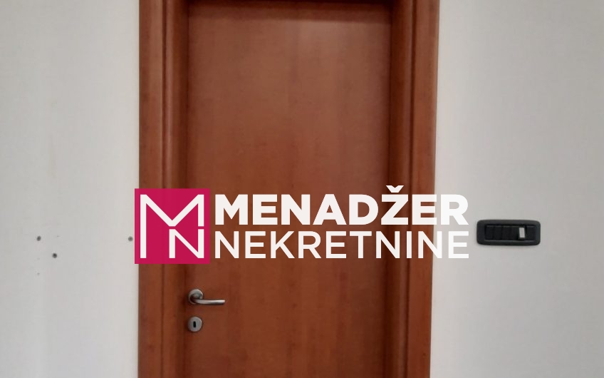 POSLOVNI PROSTOR 93m2-VEZIROV MOST