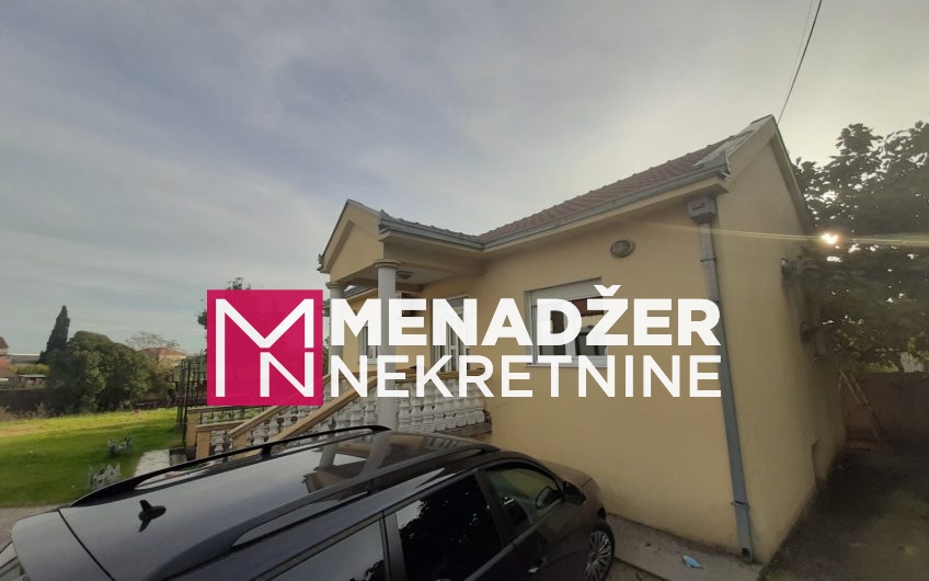 RESTORAN + DVIJE KUĆE 650m2- CIJEVNA