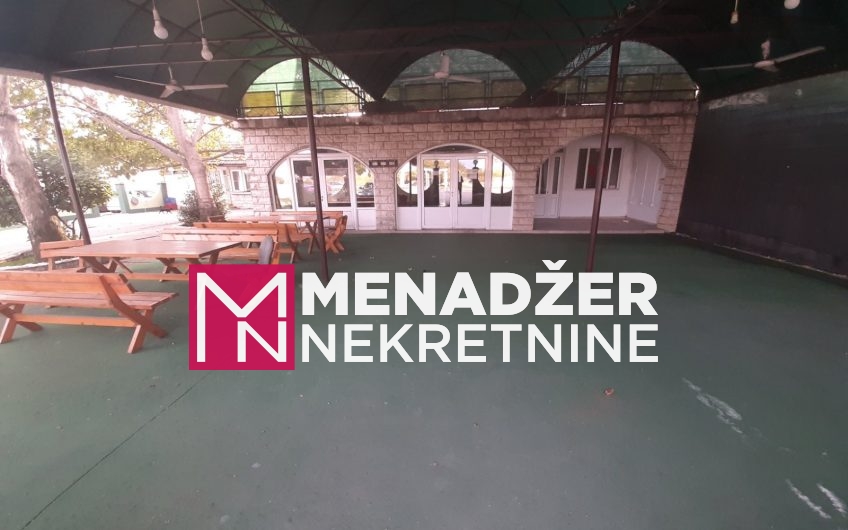 RESTORAN + DVIJE KUĆE 650m2- CIJEVNA