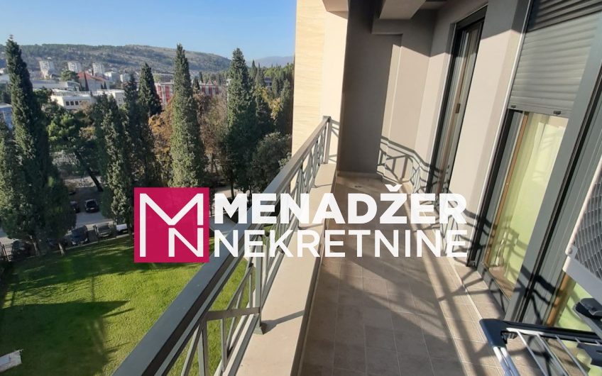 TROSOBAN LUX NAMJEŠTEN STAN 112m2-CENTAR