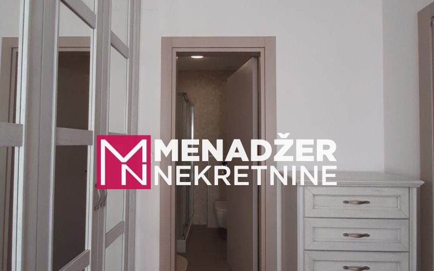 TROSOBAN LUX NAMJEŠTEN STAN 112m2-CENTAR
