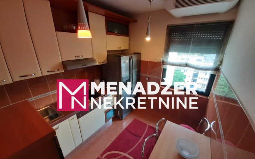 DVOSOBAN LUX NAMJEŠTEN STAN 85m2-CENTAR