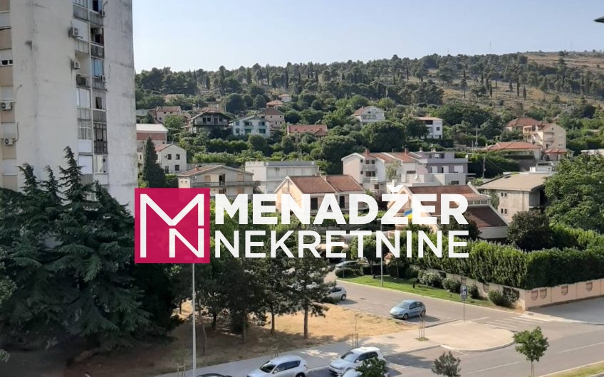 GARSONJERA NAMJEŠTENA 33m2-PREKO MORAČE