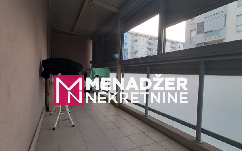 DVOSOBAN NAMJEŠTEN STAN 70m2-CITY KVART