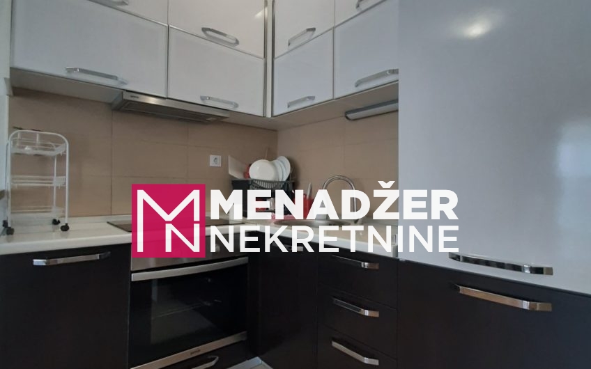 GARSONJERA NAMJEŠTENA 33m2-PREKO MORAČE