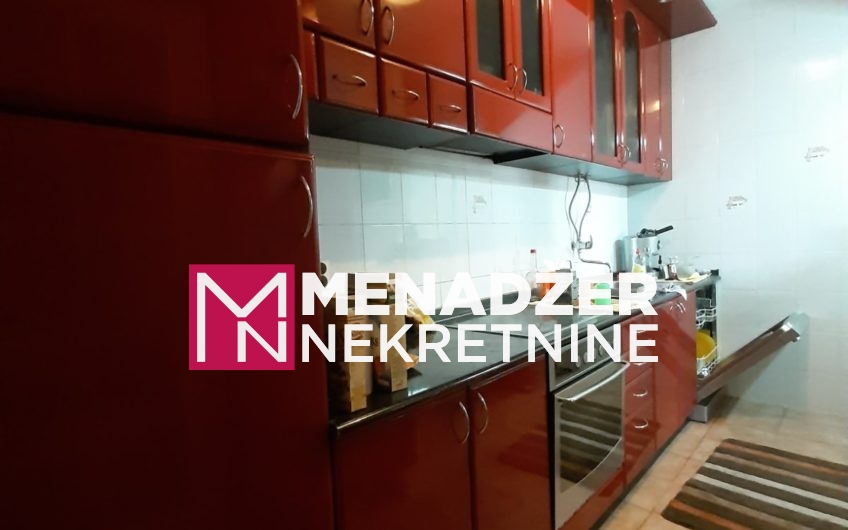 DVOSOBAN NAMJEŠTEN STAN 85m2-PREKO MORAČE