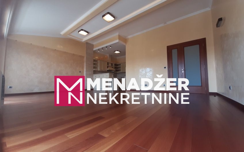TROSOBAN LUX STAN 138m2-PREKO MORAČE