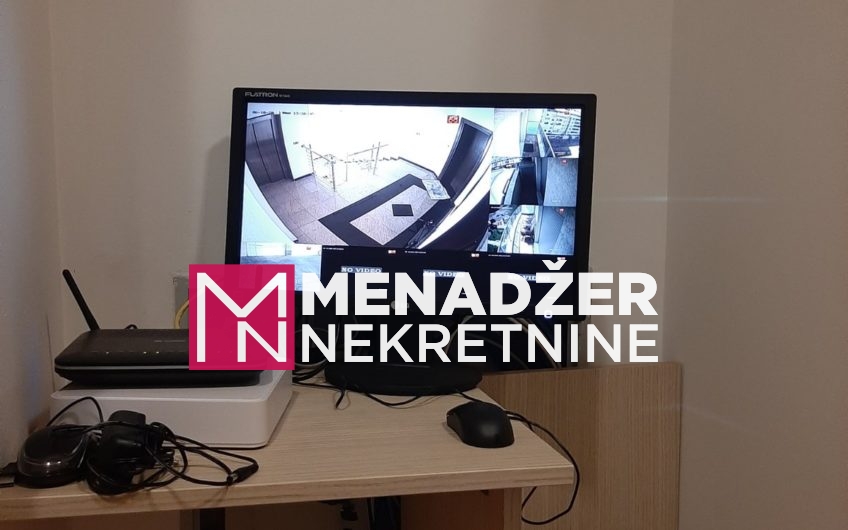 TROSOBAN LUX STAN 138m2-PREKO MORAČE
