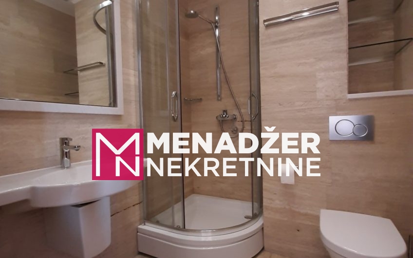 TROSOBAN LUX STAN 138m2-PREKO MORAČE
