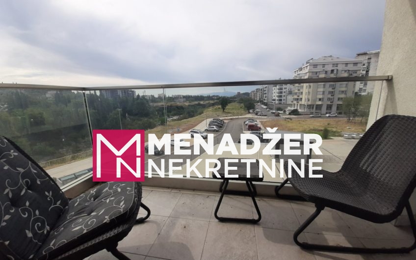 TROSOBAN LUX NAMJEŠTEN STAN 105m2-PREKO MORAČE