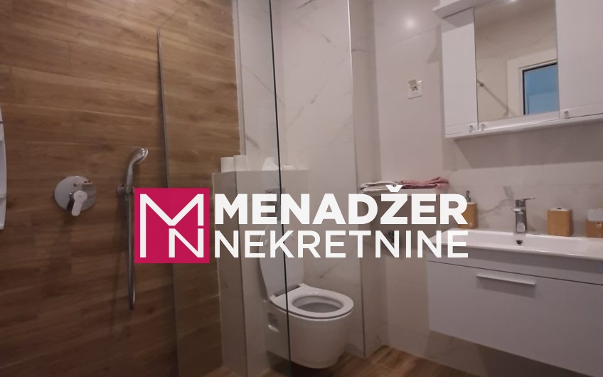 TROSOBAN LUX NAMJEŠTEN STAN 105m2-PREKO MORAČE