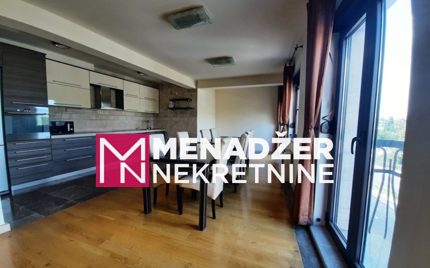 DVOSOBAN LUX NAMJEŠTEN STAN 170m2-CENTAR