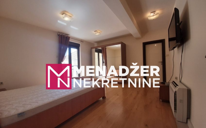 DVOSOBAN LUX NAMJEŠTEN STAN 170m2-CENTAR
