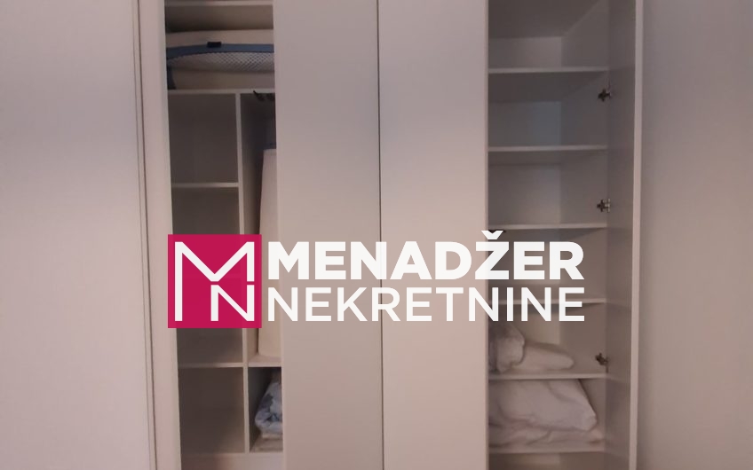 GARSONJERA LUX NAMJEŠTENA 28m2- CENTAR