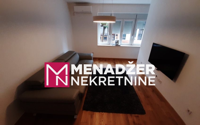 GARSONJERA LUX NAMJEŠTENA 28m2- CENTAR