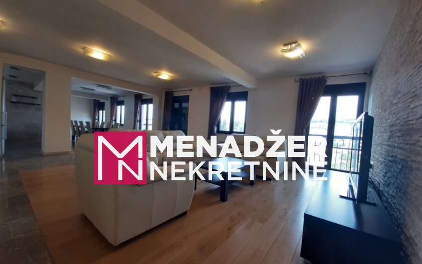 DVOSOBAN LUX NAMJEŠTEN STAN 170m2-CENTAR