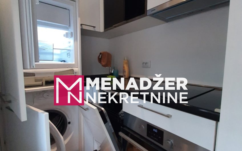 GARSONJERA LUX NAMJEŠTENA 28m2- CENTAR