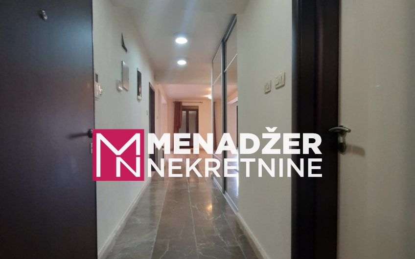 DVOSOBAN LUX NAMJEŠTEN STAN 170m2-CENTAR