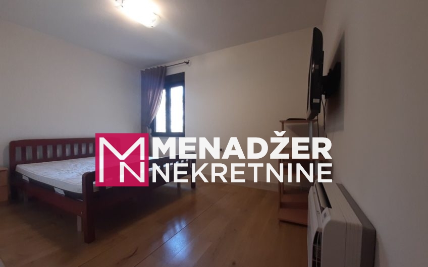 DVOSOBAN LUX NAMJEŠTEN STAN 170m2-CENTAR