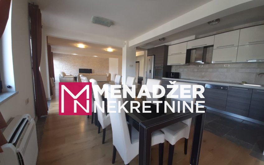 DVOSOBAN LUX NAMJEŠTEN STAN 170m2-CENTAR