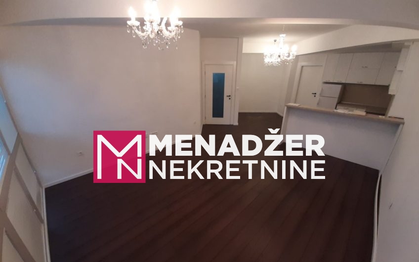 TROSOBAN PRAZAN STAN 80m2-PREKO MORAČE (zgrada Vezir)