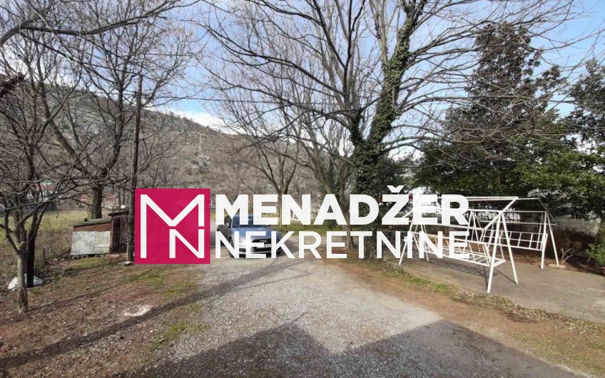 STAMBENO POSLOVNI PROSTOR 200m2-BIOČE