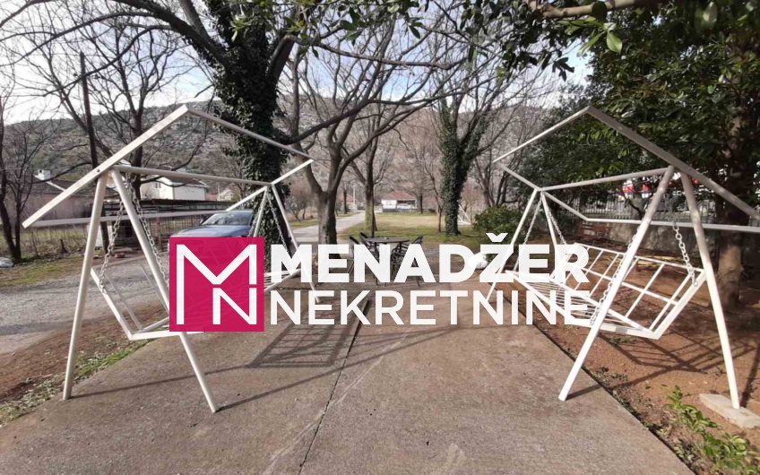 STAMBENO POSLOVNI PROSTOR 200m2-BIOČE
