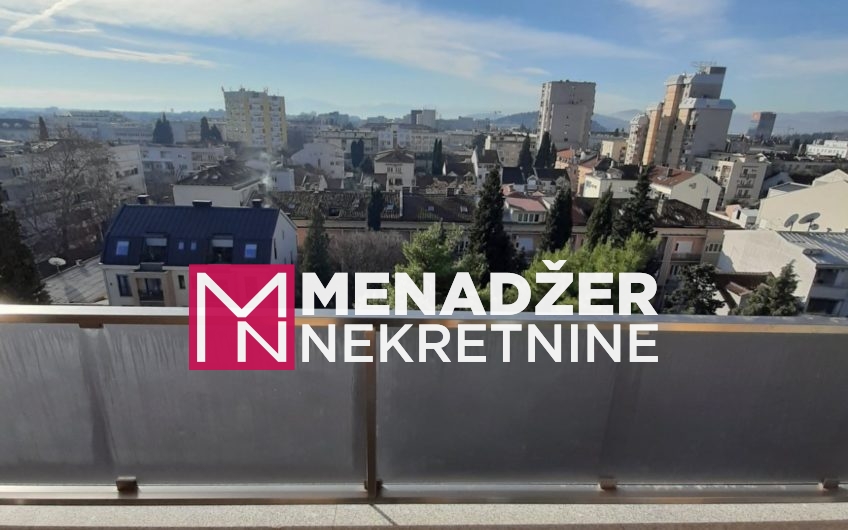 ČETVOROSOBAN LUX NAMJEŠTEN STAN 140m2-CENTAR