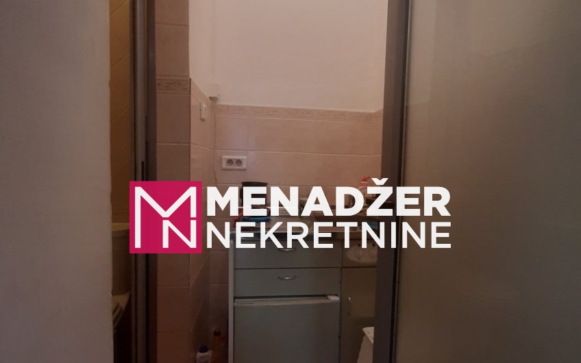 POSLOVNI PROSTOR 70m2-CENTAR