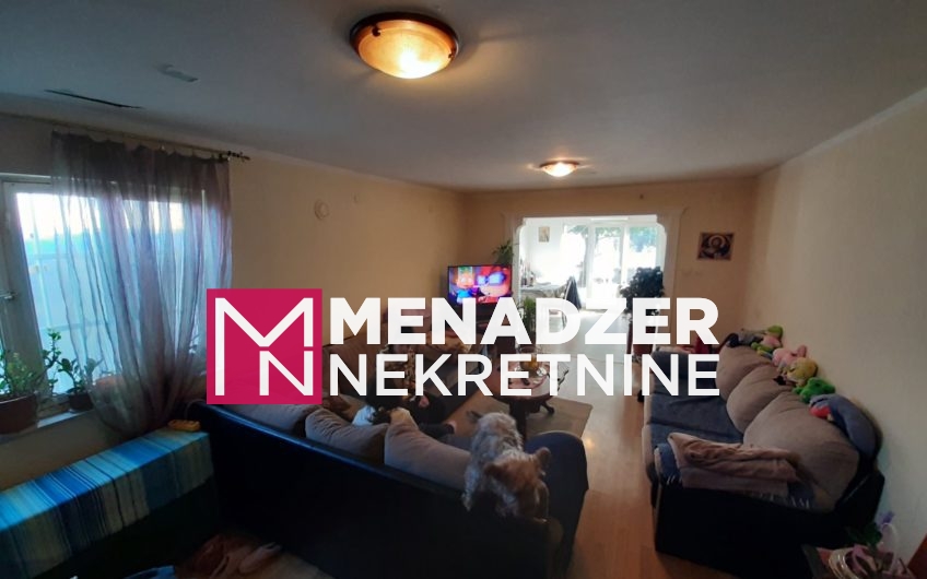 STAMBENO POSLOVNI PROSTOR 200m2-BIOČE
