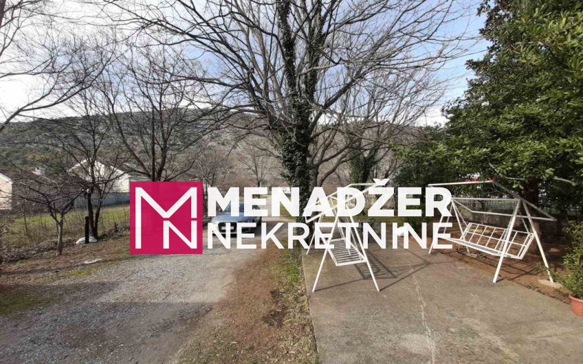 STAMBENO POSLOVNI PROSTOR 200m2-BIOČE