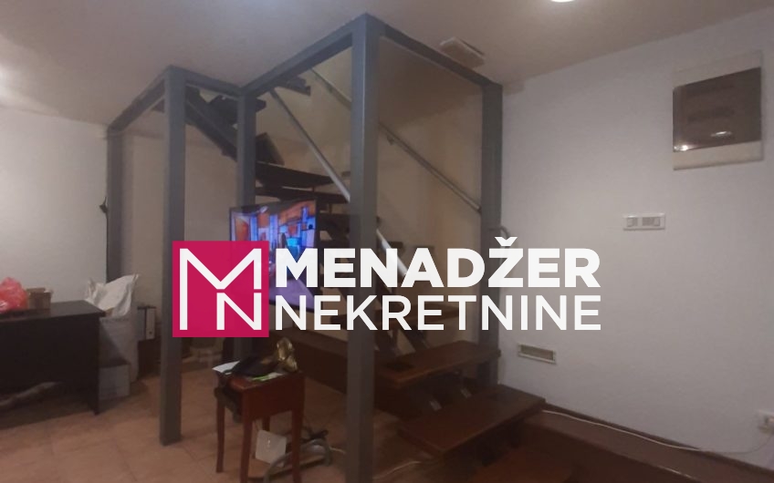 POSLOVNI PROSTOR 70m2-CENTAR