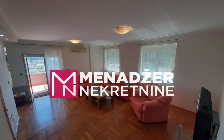 JEDNOSOBAN NAMJEŠTEN STAN 62m2-PREKO MORAČE