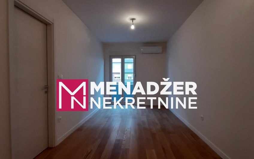 JEDNOSOBAN PRAZAN STAN 43m2-CENTRAL POINT