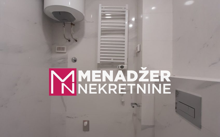 JEDNOSOBAN PRAZAN STAN 43m2-CENTRAL POINT