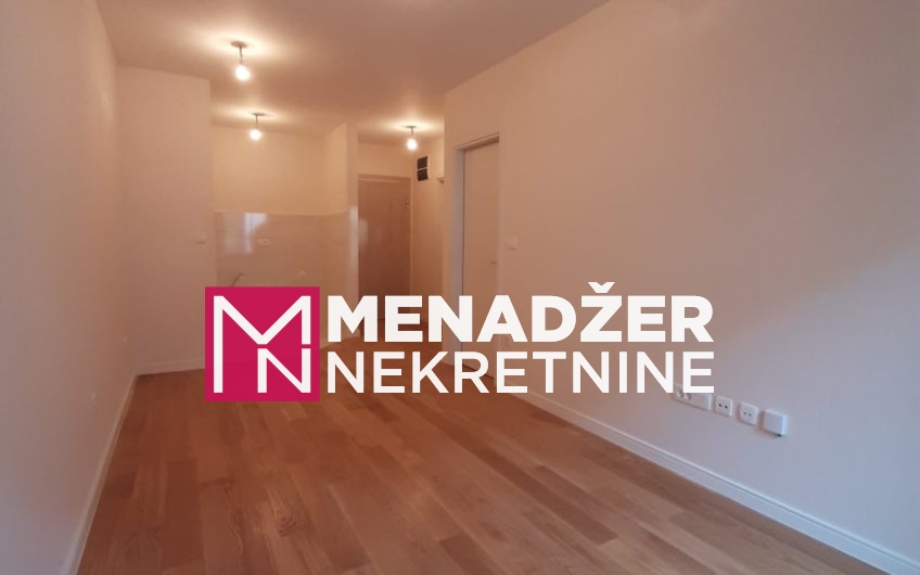 JEDNOSOBAN PRAZAN STAN 43m2-CENTRAL POINT