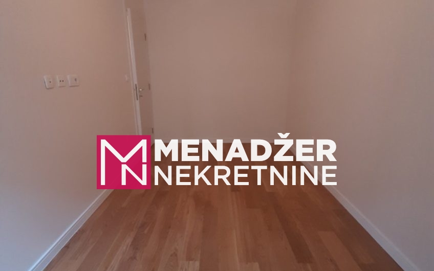 JEDNOSOBAN PRAZAN STAN 43m2-CENTRAL POINT