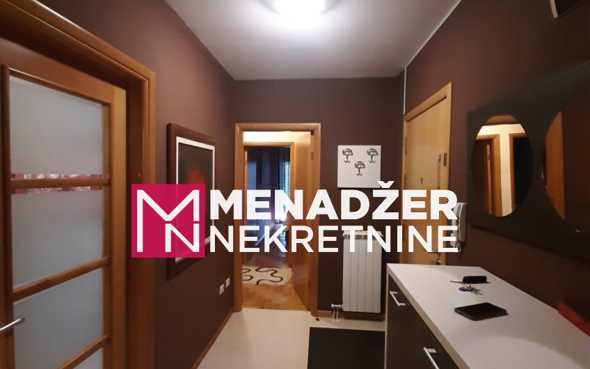 TROSOBAN NAMJEŠTEN STAN 105m2-PREKO MORAČE