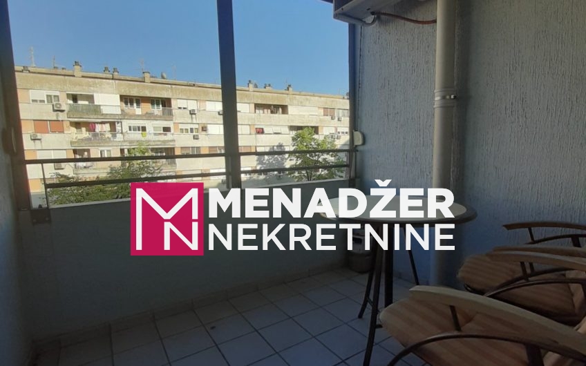 TROSOBAN NAMJEŠTEN STAN 105m2-PREKO MORAČE