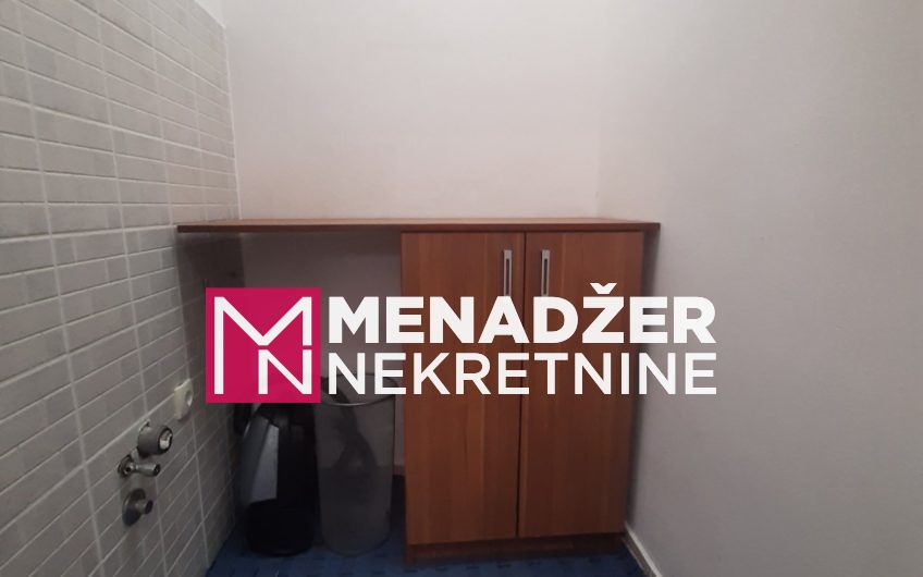 POSLOVNI PROSTOR 20m2-VEZIROV MOST