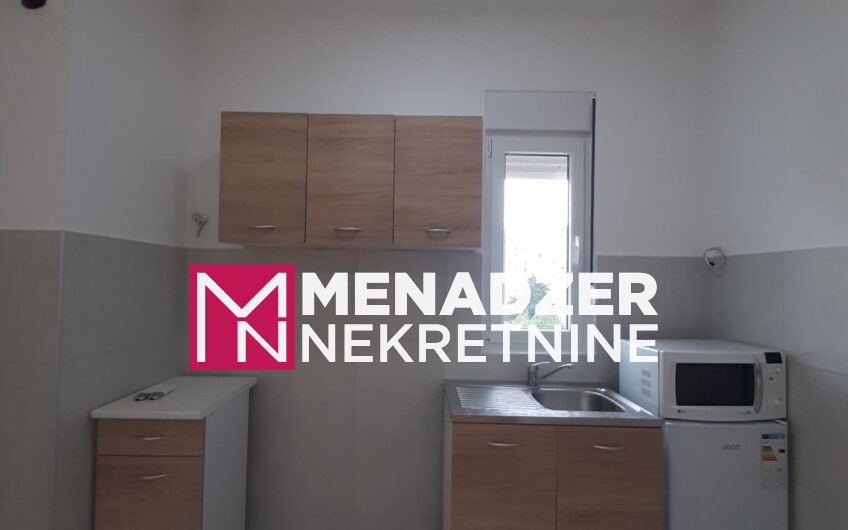 DVOSOBAN PRAZAN STAN 90m2-BLOK 9