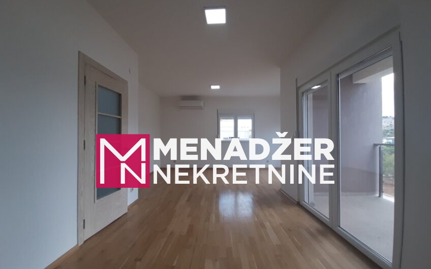 DVOSOBAN PRAZAN STAN 90m2-BLOK 9
