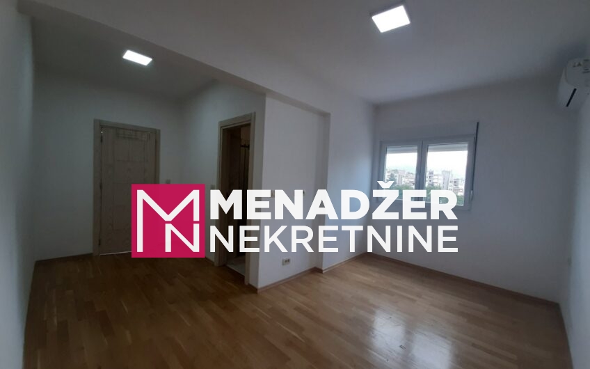 DVOSOBAN PRAZAN STAN 90m2-BLOK 9