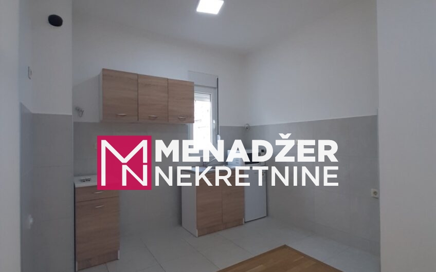 DVOSOBAN PRAZAN STAN 90m2-BLOK 9