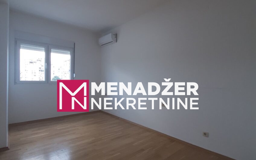 DVOSOBAN PRAZAN STAN 90m2-BLOK 9