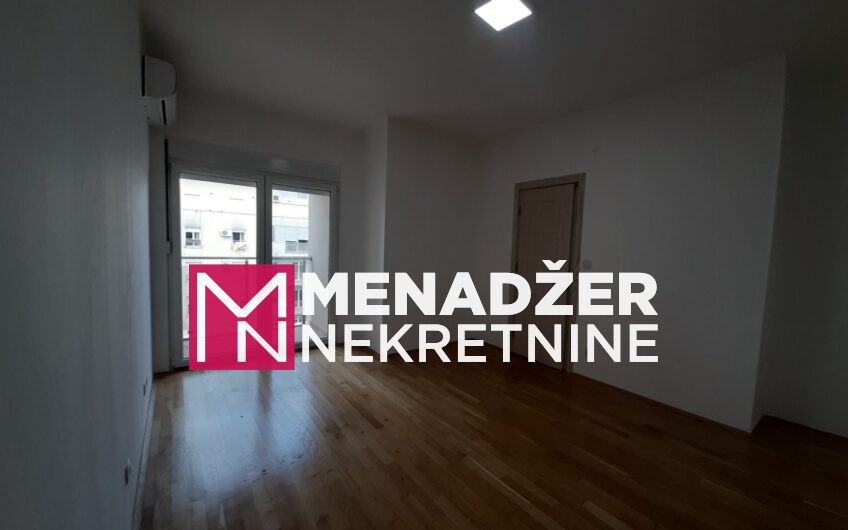 DVOSOBAN PRAZAN STAN 90m2-BLOK 9