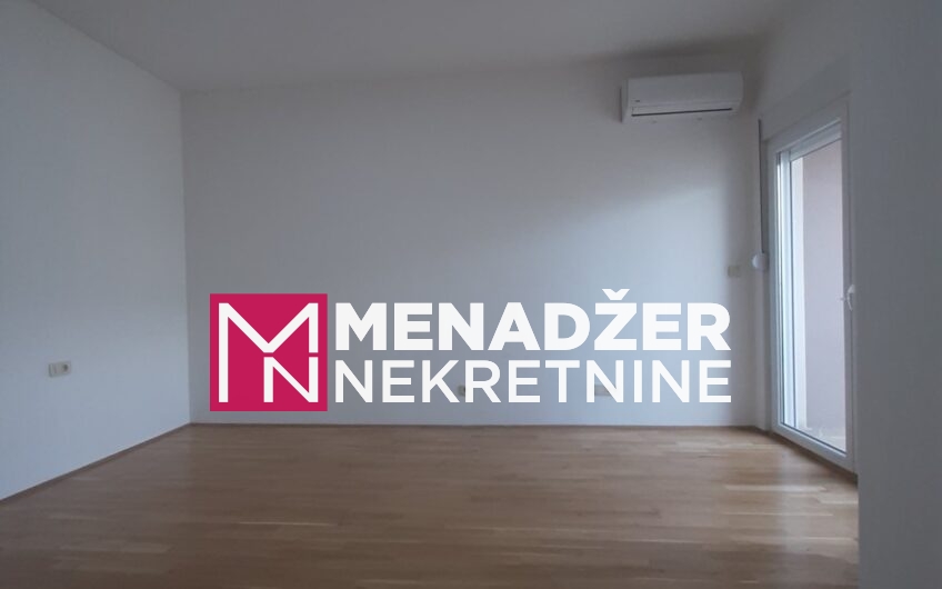 DVOSOBAN PRAZAN STAN 90m2-BLOK 9