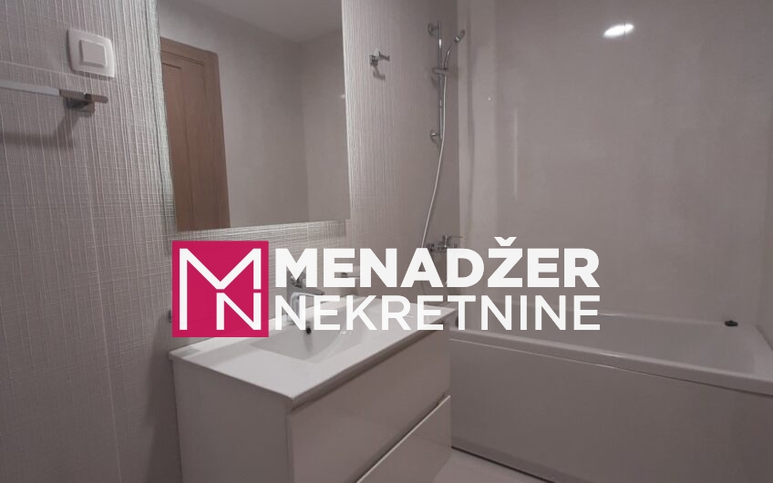 DVOSOBAN PRAZAN STAN 72m2-MASTER KVART
